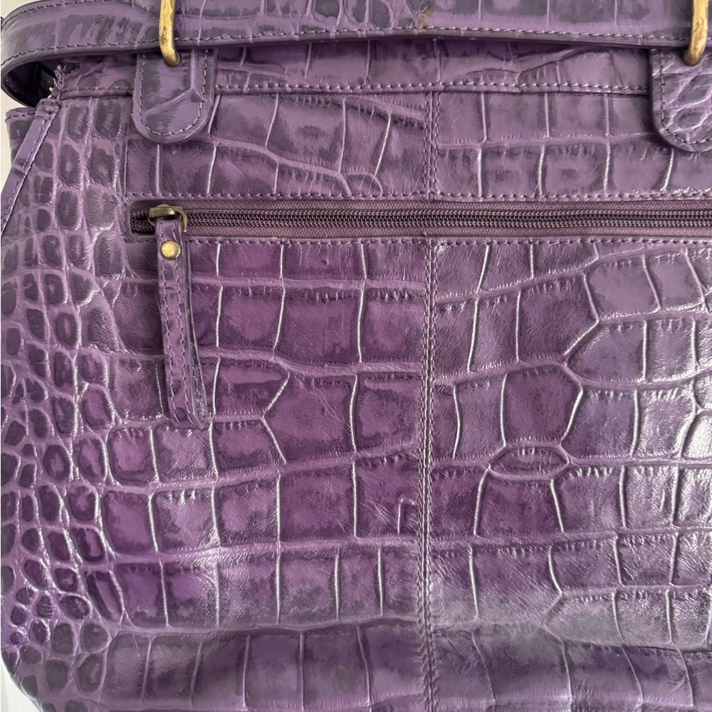 Michael Rome  Designs Croco Embossed Leather Purple Purse - Picture 4 of 15